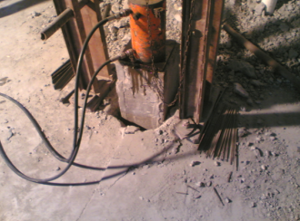 1470281379582842.png 先压桩后加大截面1.png